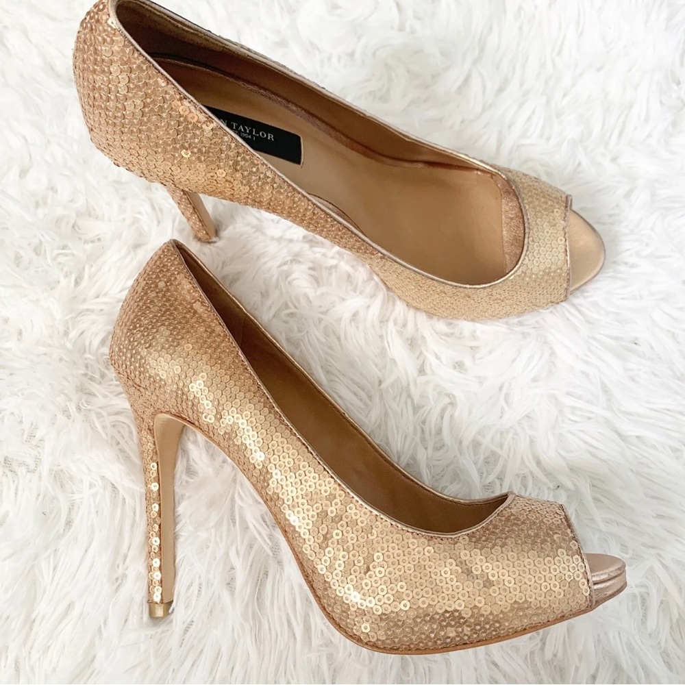 Ann Taylor Champagne Rose Gold Sequin Heels Peep Toe Pumps Sparkle Size 6